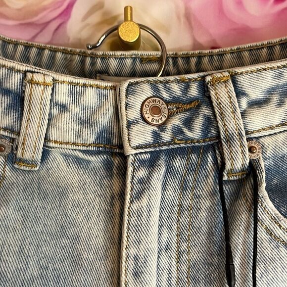 Slashed And Ripped Flared Wide leg Jeans by Highway Jeans size 1 NWT - Picture 4 of 9